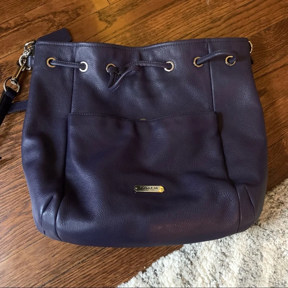 SOLD - COACH Indigo Avery leather drawstring bucket bag - Picture 7 of 12